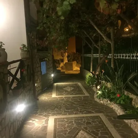Residenza Antico Borgo Del Pozzo Aparthotel