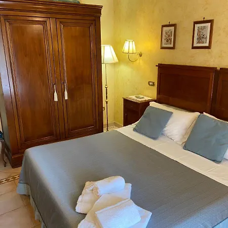 Aparthotel Residenza Antico Borgo Del Pozzo