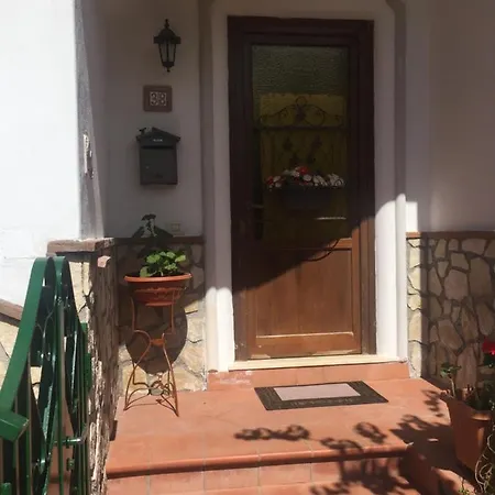 Residenza Antico Borgo Del Pozzo Aparthotel Tramonti