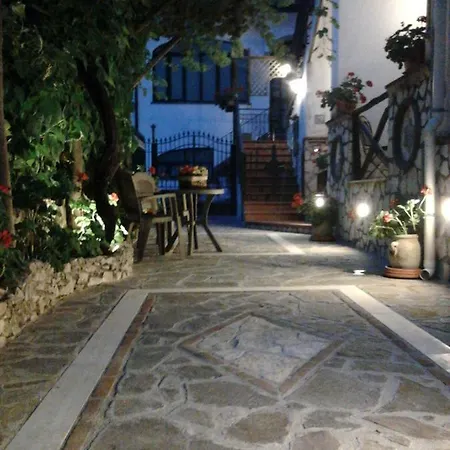 Residenza Antico Borgo Del Pozzo Tramonti
